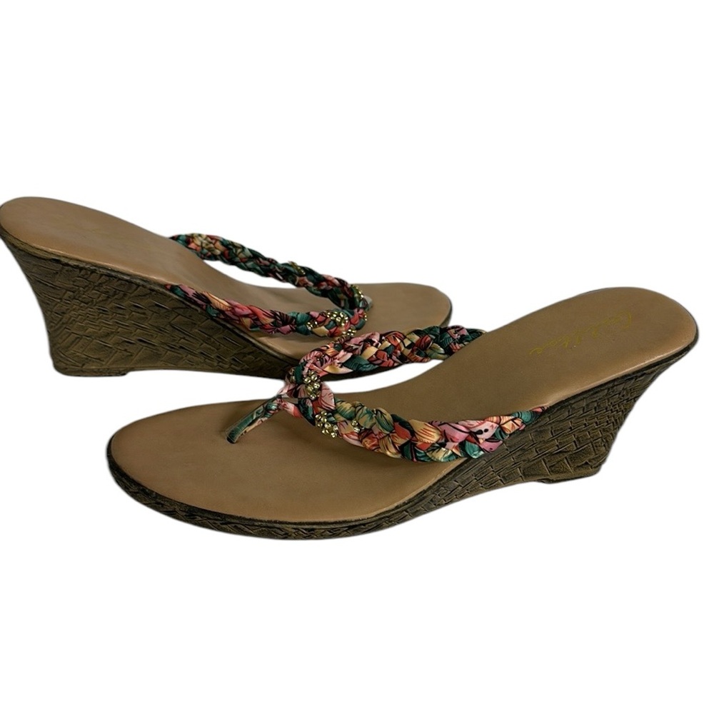 Gold Toe Braided Floral-Print Wedge Sandals in Brown